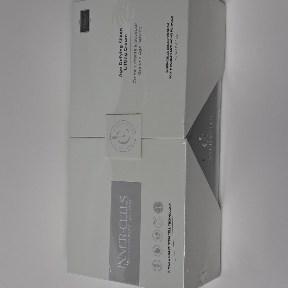 Age Defying Silken Lifting Cream - White